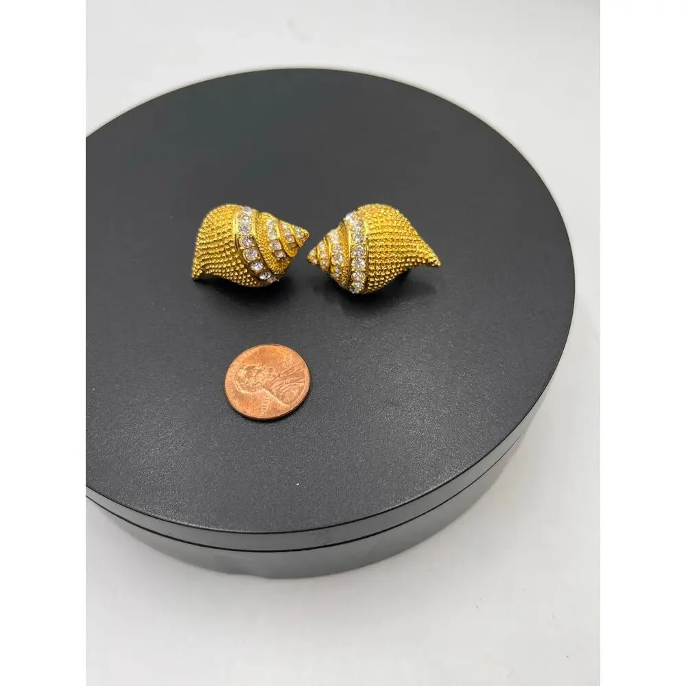 Kenneth Jay Lane KJL Vintage‎ Gold Crystal Seashell Crystal Clip On Earrings - Picture 8 of 9